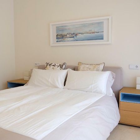 מארבלה Luxury Modern Apartment With Terrace, Pool And Garage! מראה חיצוני תמונה