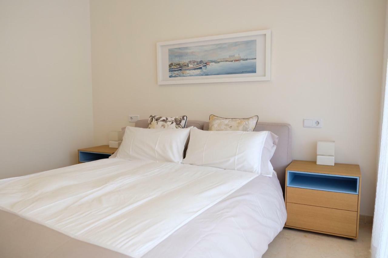 מארבלה Luxury Modern Apartment With Terrace, Pool And Garage! מראה חיצוני תמונה